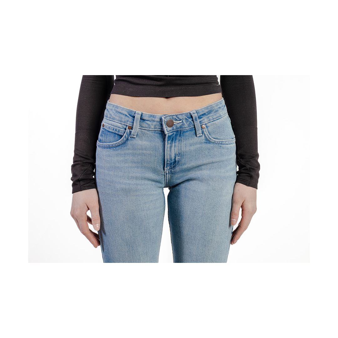 Wrangler Women's Retro Mae Mid Rise Bootcut Jean