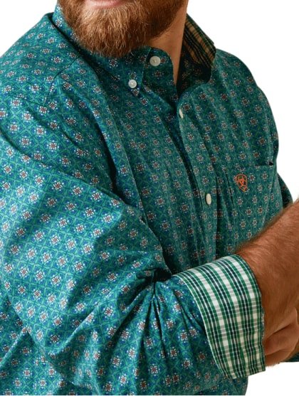 Ariat Men’s Shirt Casual Classic Fit Button Down Wrinkle Free -Clearance