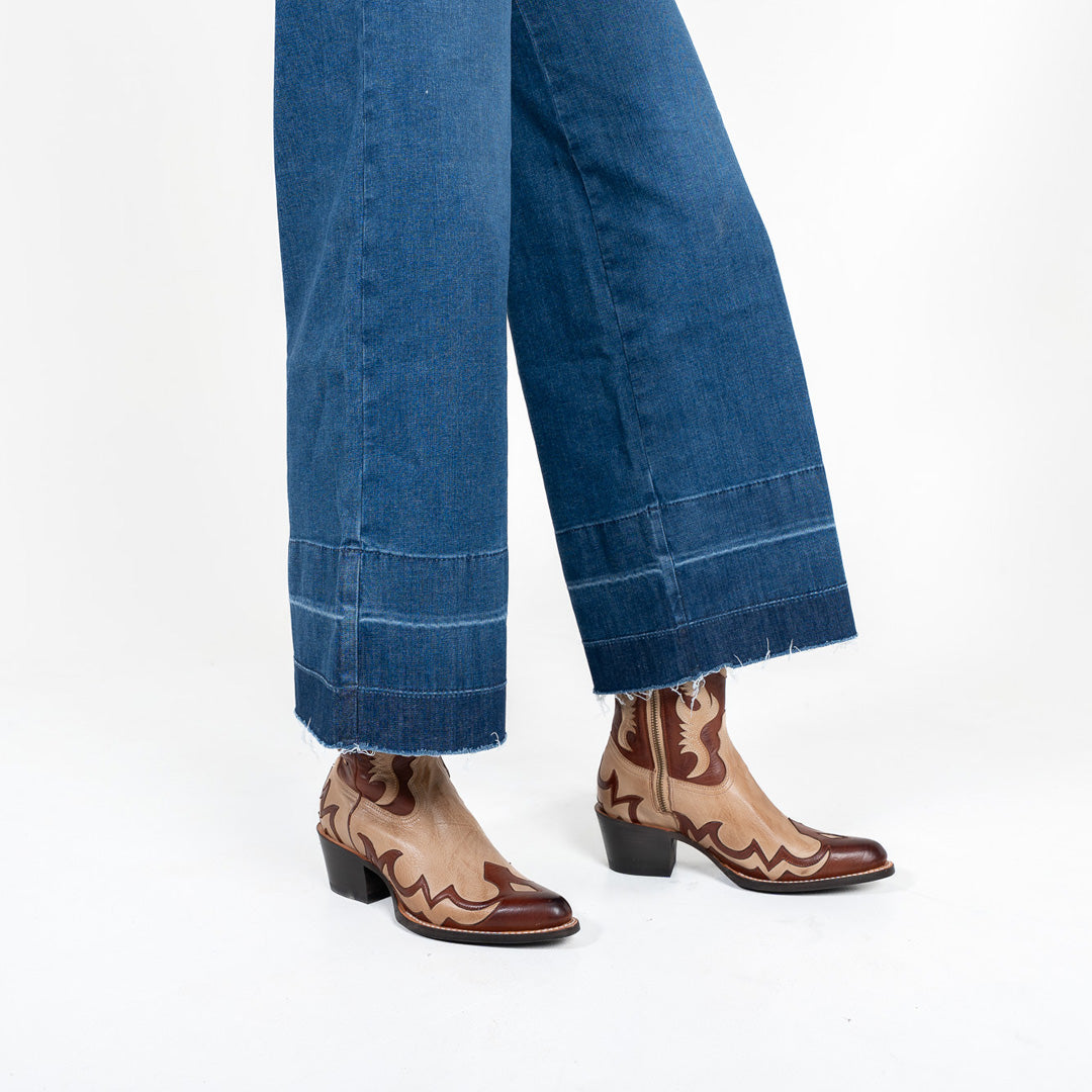 Wrangler Bespoke Wideleg Crop Jean High Rise Leanna