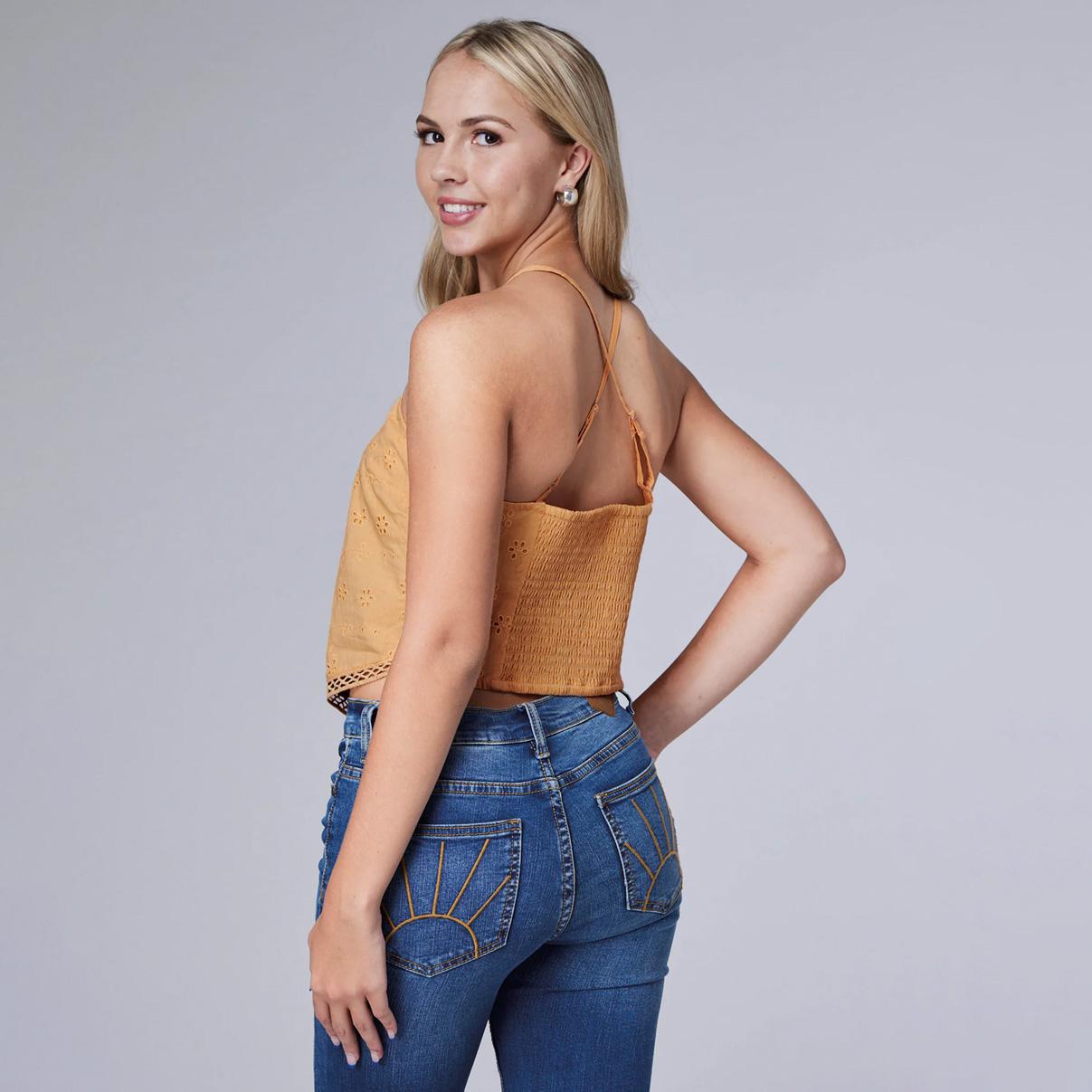 Roper Women's Sleeveless Eyelet Bandana Tank with Adjustable Straps and Ruched Back Panel Front Trim