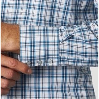Wrangler Men’s Wrinkle Resistant Shirt Snap -Clearance