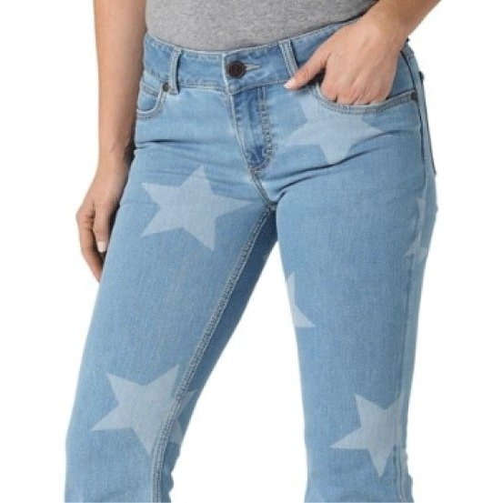 Wrangler Women’s Jeans Mae Retro Mid Rise Flare Star -Clearance