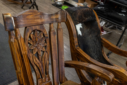 A Touch of the West: The Art of Crafting the Perfect Western Rocking Chair