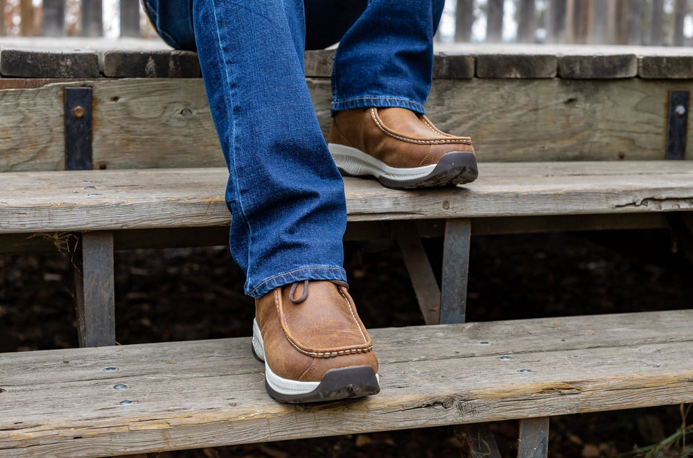A Hiker's Guide to Comfort and Performance - Wei's Western Wear