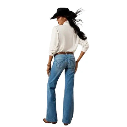 Ariat Womens Mid Rise Sherry Trouser Jeans