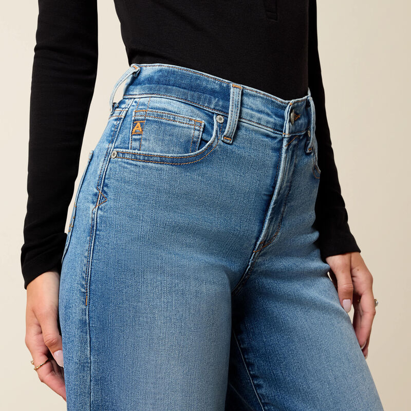 Ariat Women's High Rise Revel Vilma Ultrastretch Wide Leg Jeans