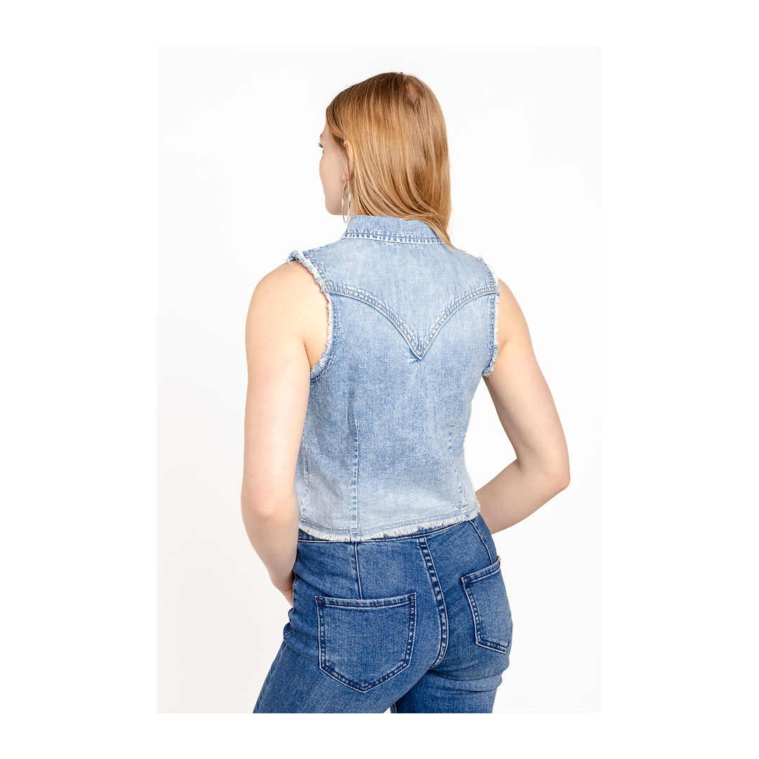 Wrangler Women's Wrangler Retro Punchy Sleeveless Denim Snap Shirt Light Denim
