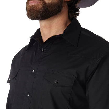 Wrangler Western Snap Shirt - Long Sleeve Solid Broadcloth in White or Black weis-western-wear