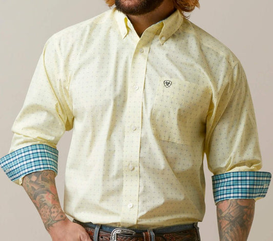 Ariat Men’s Wrinkle Free Coleman Classic Long Sleeve Shirt