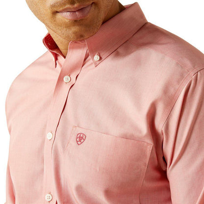 Ariat Men's Wrinkle Free Solid Fitted Shirt Red