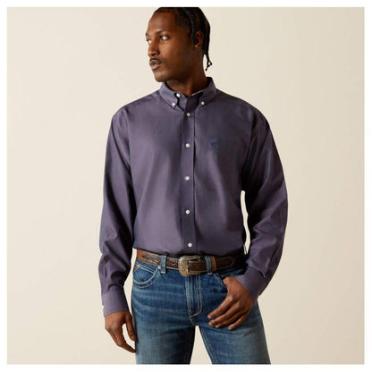 Ariat Men's Wrinkle Free Solid Pinpoint Oxford Classic Long sleeve Fit Shirt weis-western-wear