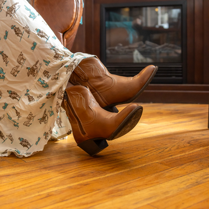 Ariat Women's Cowgirl Darlin Burnt Sugar Boots