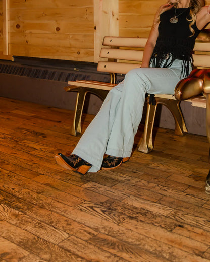 Ariat Women's Dixon Western Boot weis-western-wear