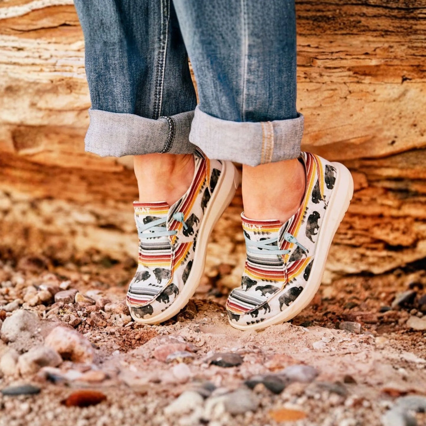 Ariat Women’s Casual Shoe Hilo Buffalo Print
