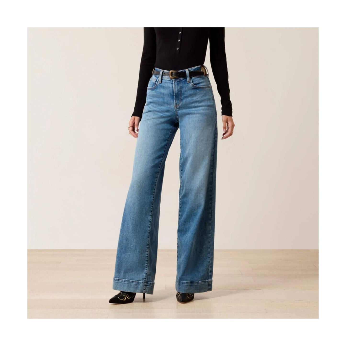 Ariat Women's High Rise Revel Vilma Ultrastretch Wide Leg Jeans