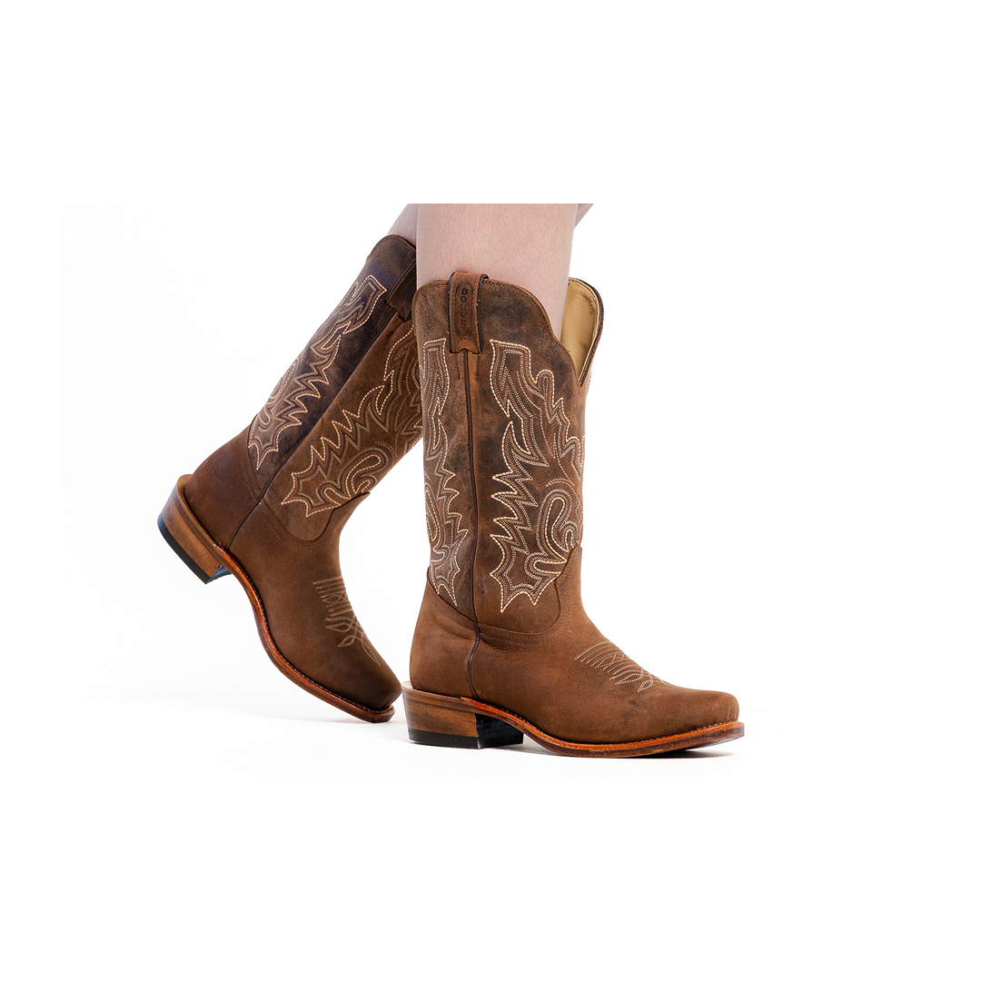 Boulet women's oiled cowhide boots, flat lay back view showing the riding heel.