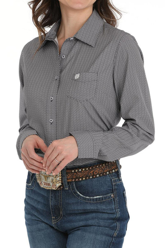 Cinch Women's Long Sleeve Arena Flex Button up