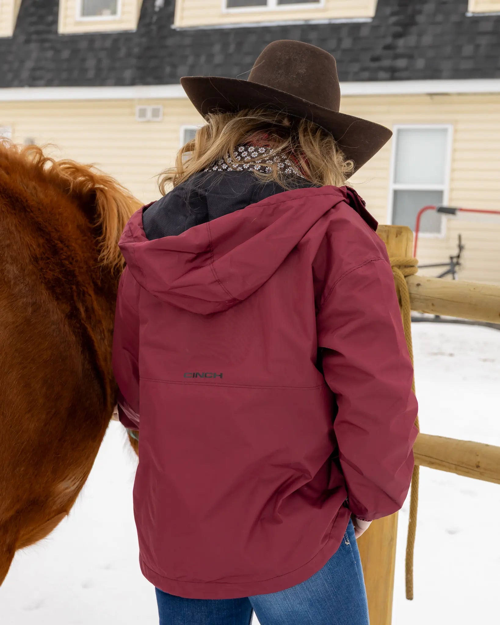 Cinch Women's Rain Jacket Burgandy weis-western-wear