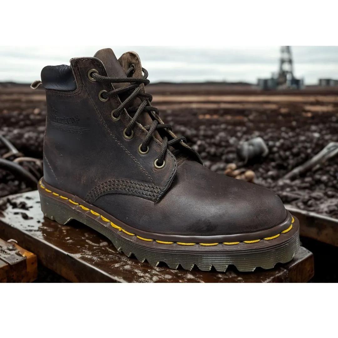 Dr. Martens Gaucho Crazy Horse Leather Lace Up Boots weis-western-wear