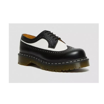 Dr. Martens Unisex Black Shoes - Clearance*