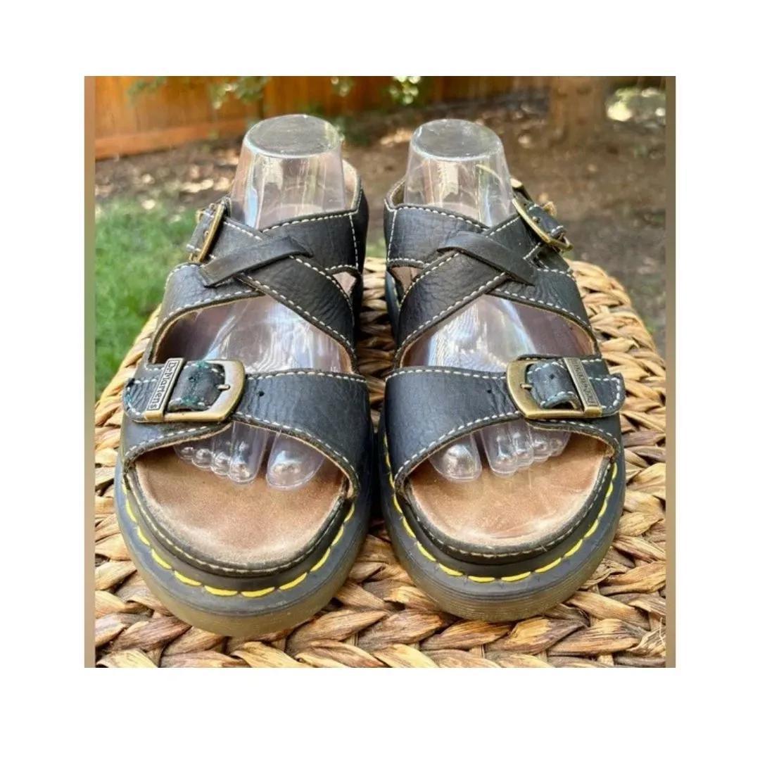 Dr Martens Unisex Vintage Ninety's Black Triple Buckle Chunky Platform Sandals weis-western-wear