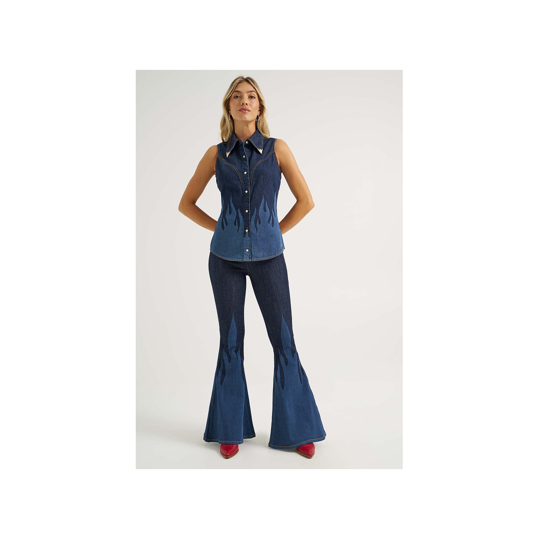 Wrangler Women's Lainey Wilson Western Shirt Dark Denim weis-western-wear