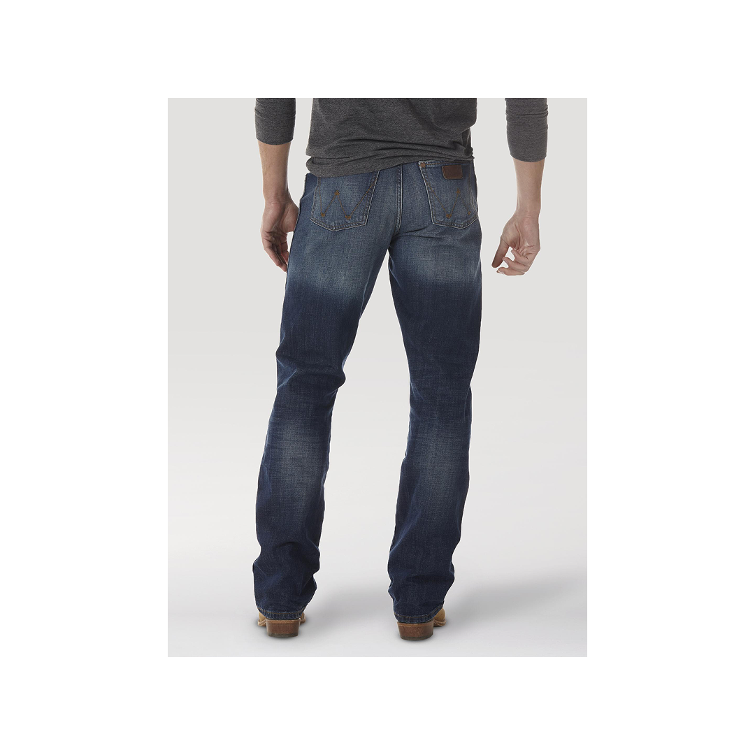 Wrangler Men's Retro Relaxed Jackson Bootcut Jean weis-western-wear