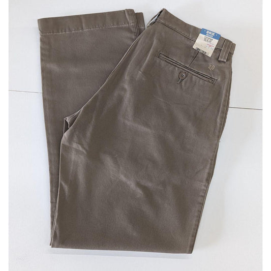 Garage Sale Wrangler Men's Twenty X Relaxed Fit Jean