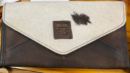 STS Ranchwear Cowhide Style Wallet weis-western-wear
