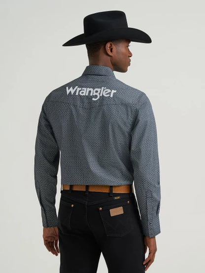 Wrangler® Men's Long Sleeve Logo Shirt - Classic Fit - Snaps