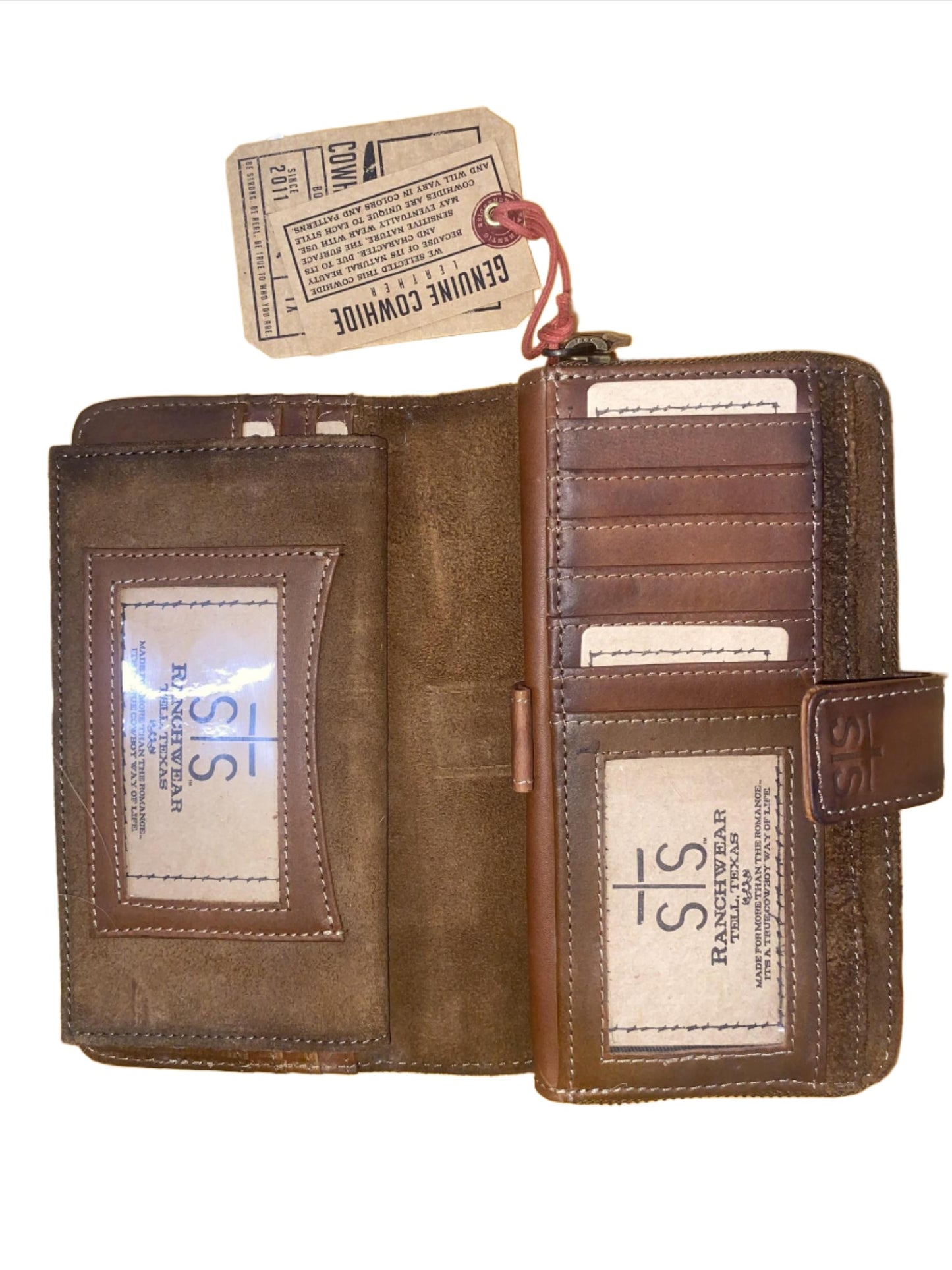 STS Ranchwear Cowhide Chelsea Wallet STS61401