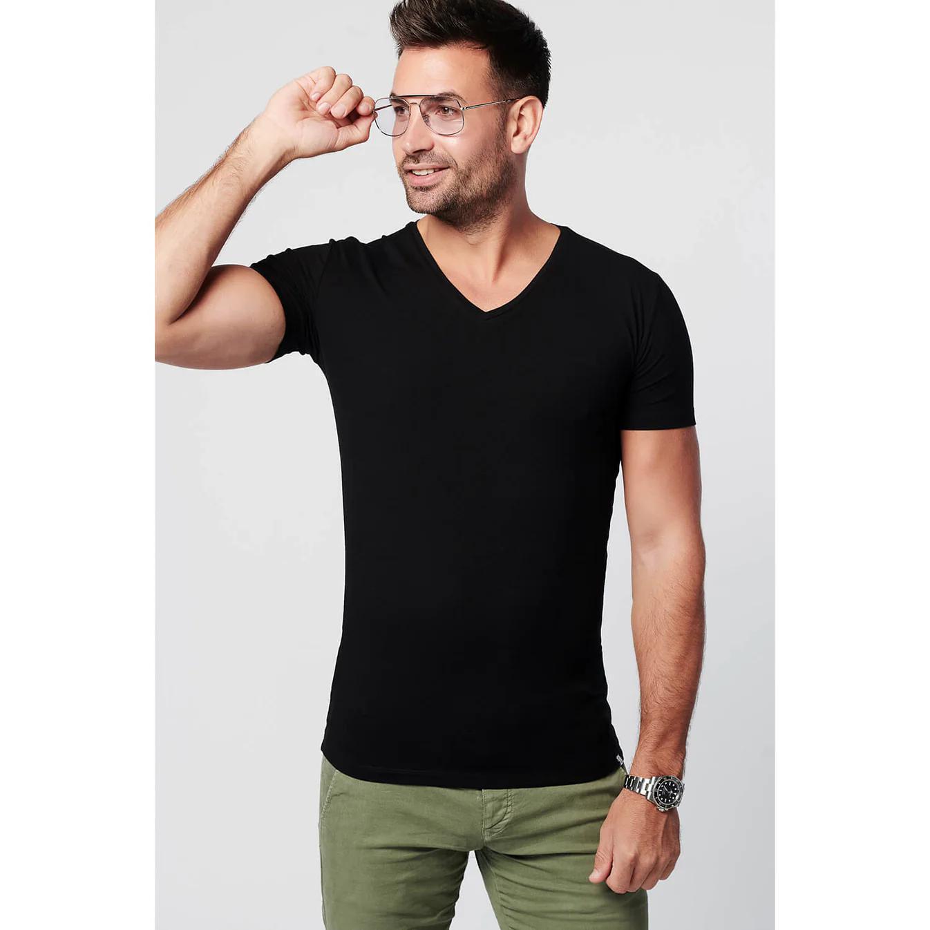 Stanfield's Men's Premium V-neck T-shirts weis-western-wear