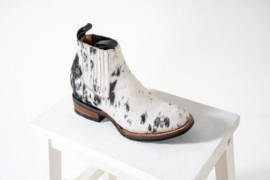 Stiefeld Boots Women's Aurora City Cowhide Chelsea Style Boots