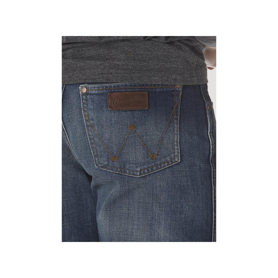 Wrangler Men's Retro Relaxed Jackson Bootcut Jean weis-western-wear