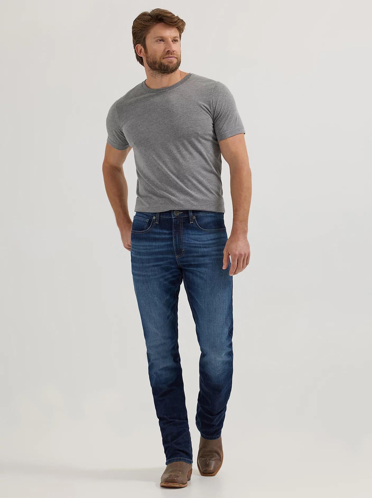 Wrangler Men's 20X® Slim Fit Straight Leg Jean