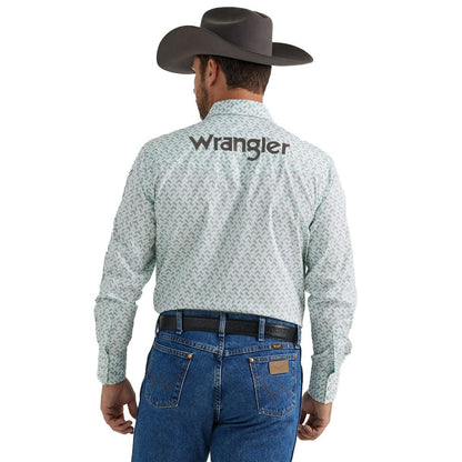 Wrangler Men's Classic Fit Long Sleeve