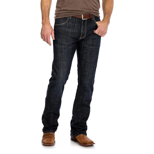 Wrangler Men's Jeans Retro Slim Fit Boot Cut 77MWZDX