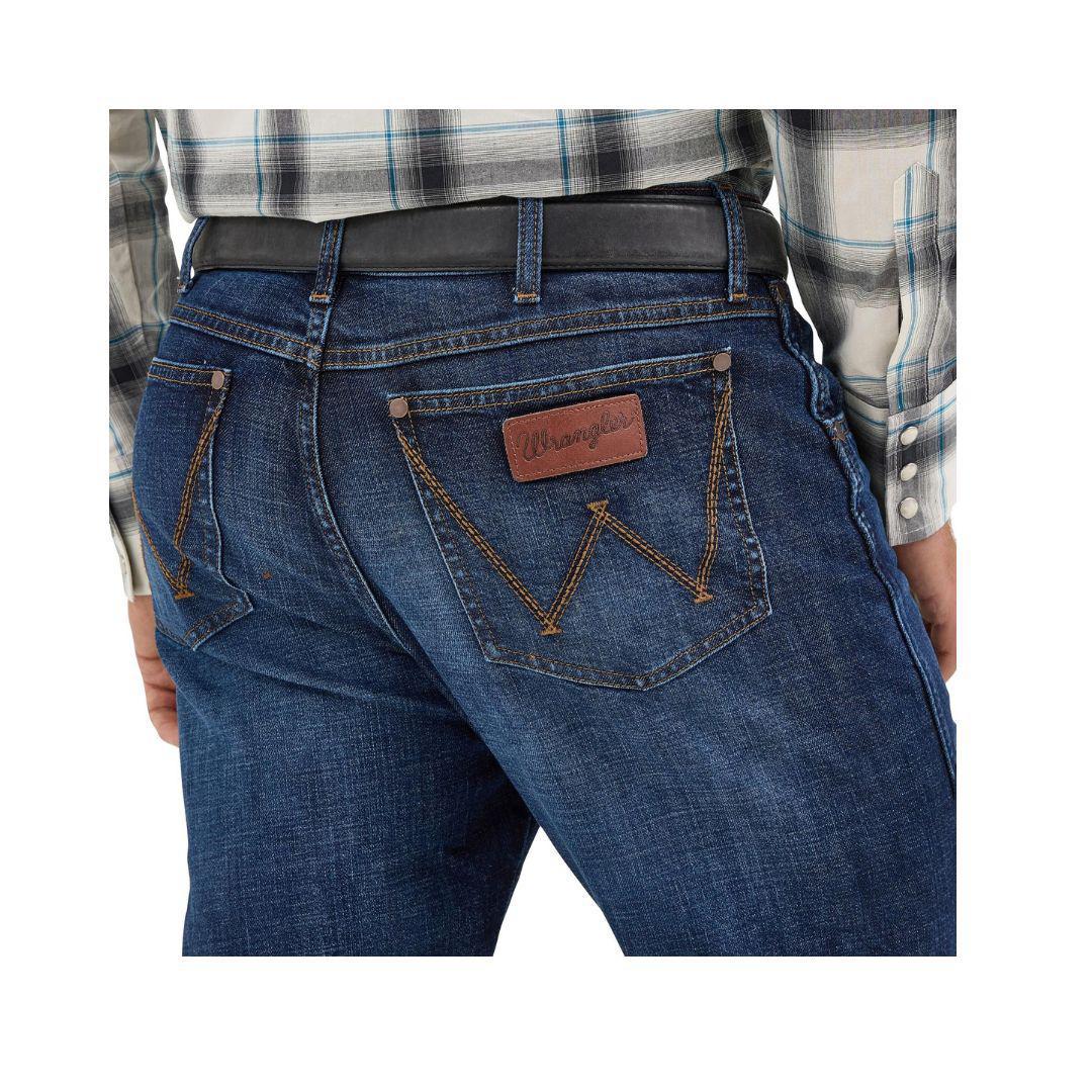 Wrangler Men's Retro Relaxed Boot Jean - Weston Ridge weis-western-wear