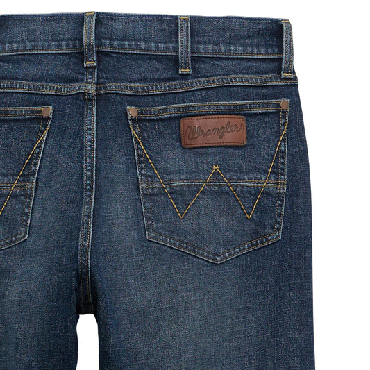 Wrangler Men's Retro Slim Bootcut Jeans weis-western-wear