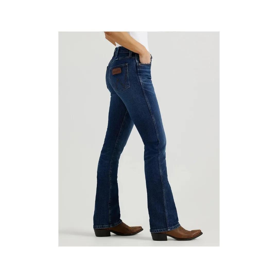 Wrangler Women's Bailey Boot Cut High Rise Isle Jean weis-western-wear