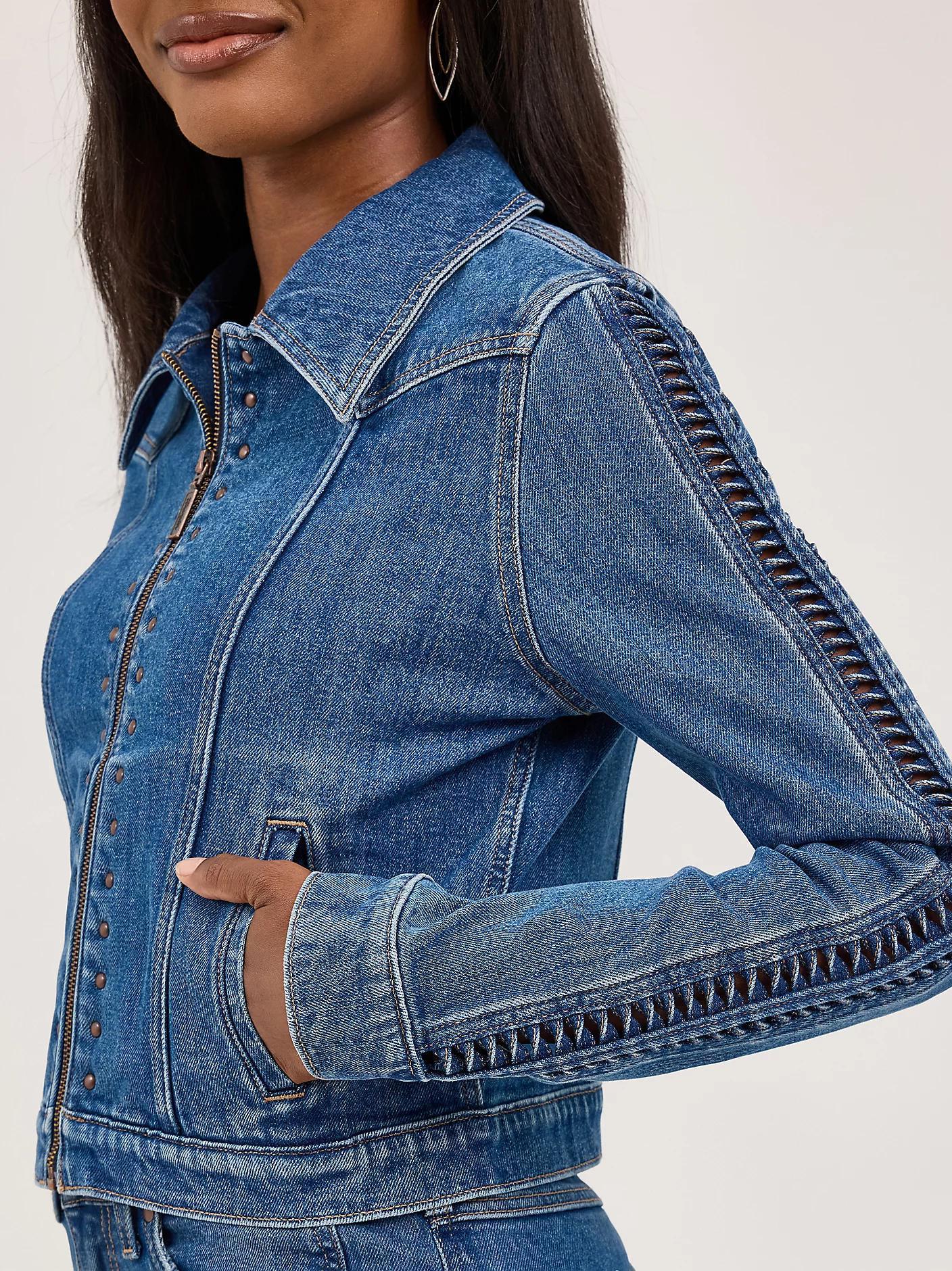 Wrangler Women's Braided Denim Jacket weis-western-wear