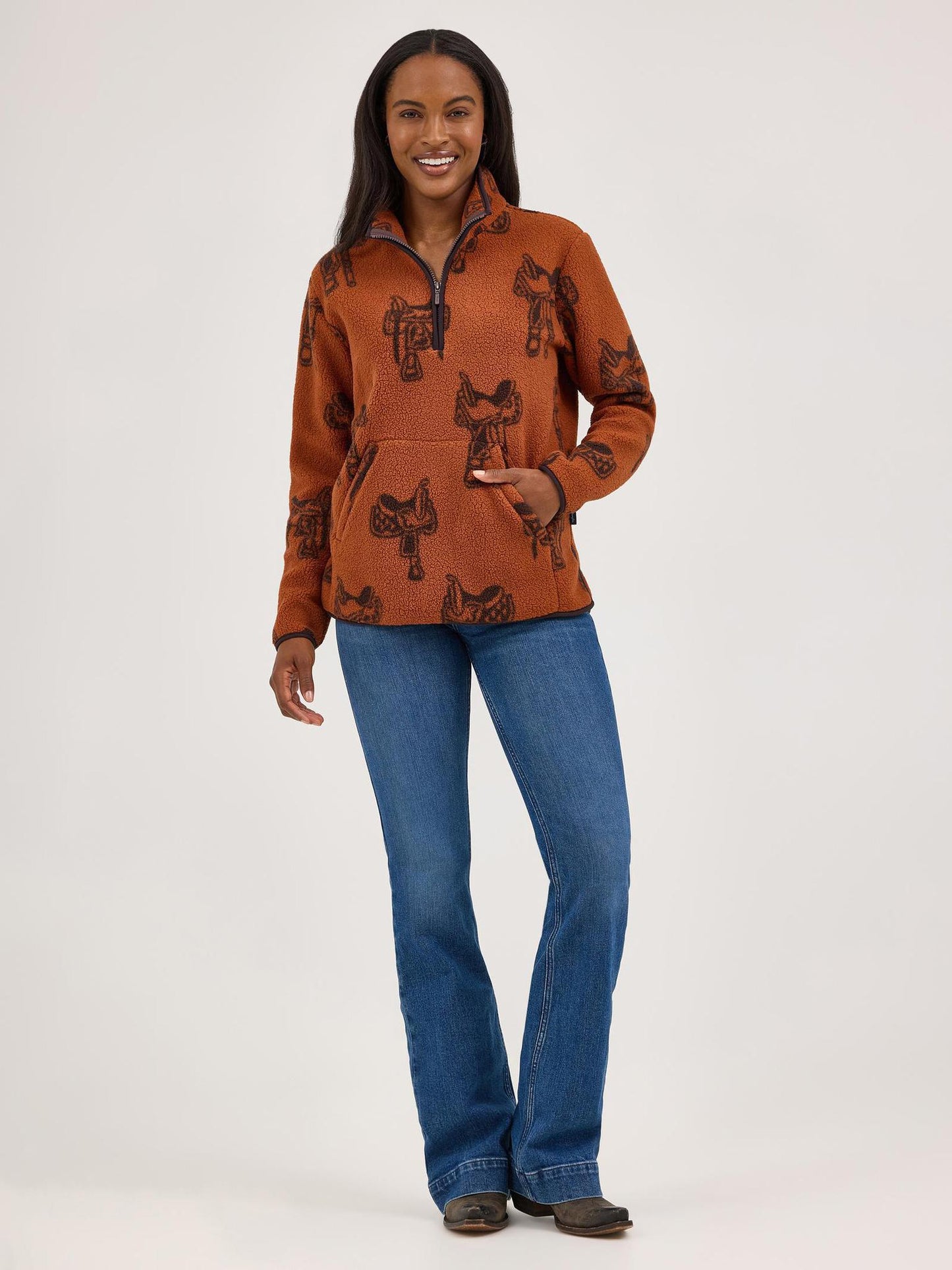 Wrangler Women's Retro Punchy Sherpa Zip Pullover weis-western-wear