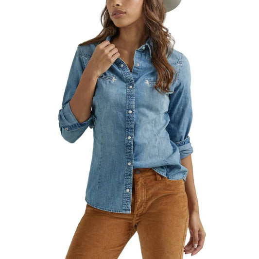 Wrangler Women's Vintage Light Wash Cowboy Snap Long Sleeve Shirt