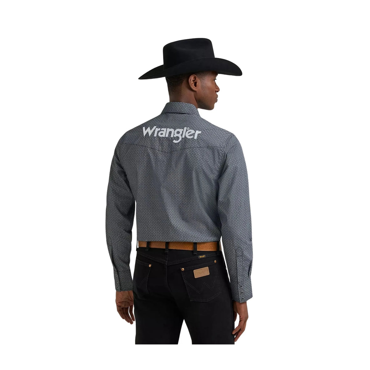 Wrangler Men's Long Sleeve Logo Shirt - Classic Fit - Snaps