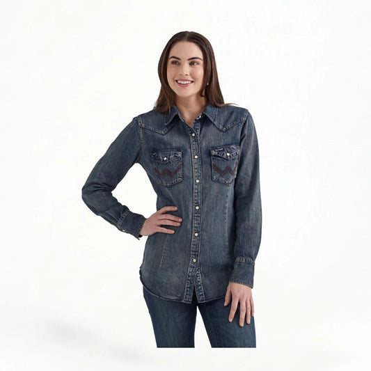 Wrangler Women's Denim Long Sleeve Western Shirt With Snaps