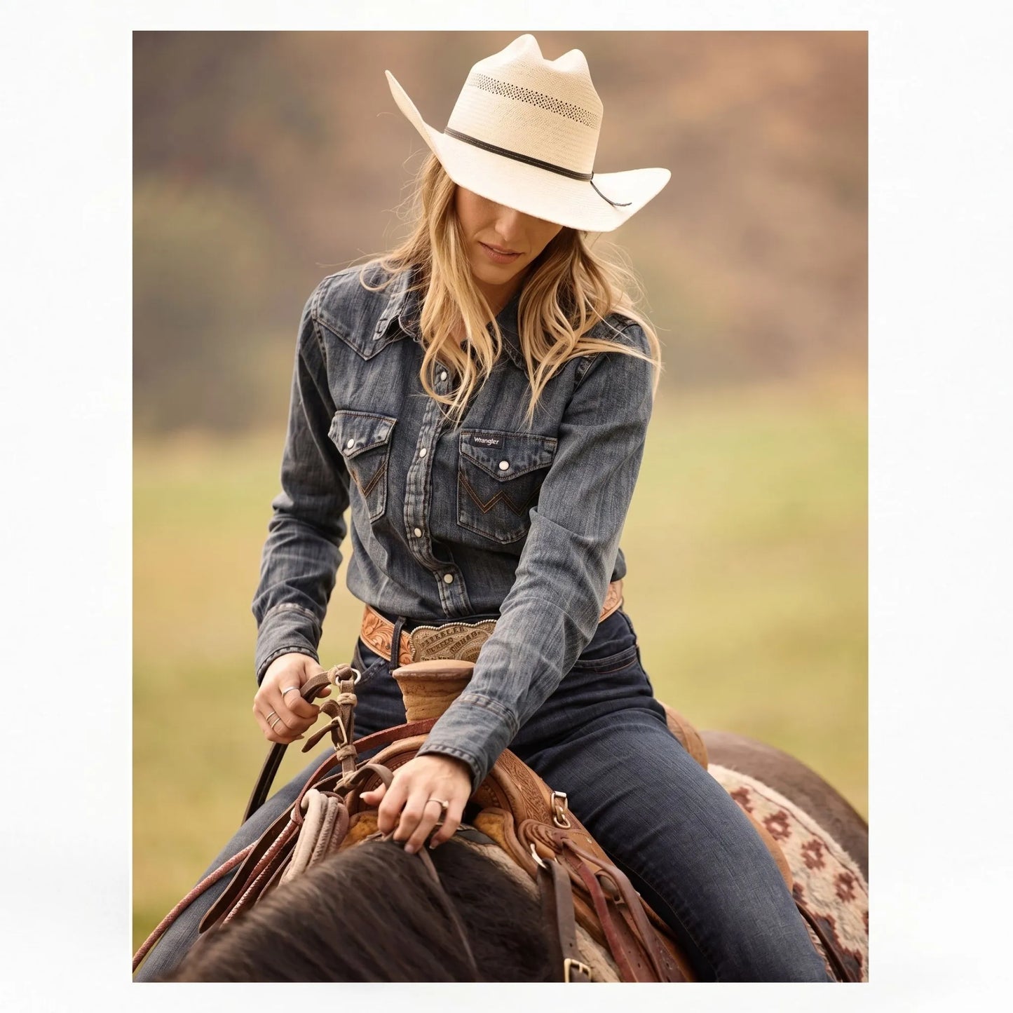 Wrangler Women's Denim Long Sleeve Western Shirt With Snaps