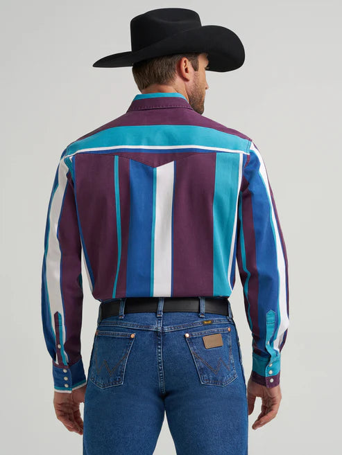 Wrangler 112375225 Brushpopper vintage long sleeve western shirt, full back view highlighting the western yoke.