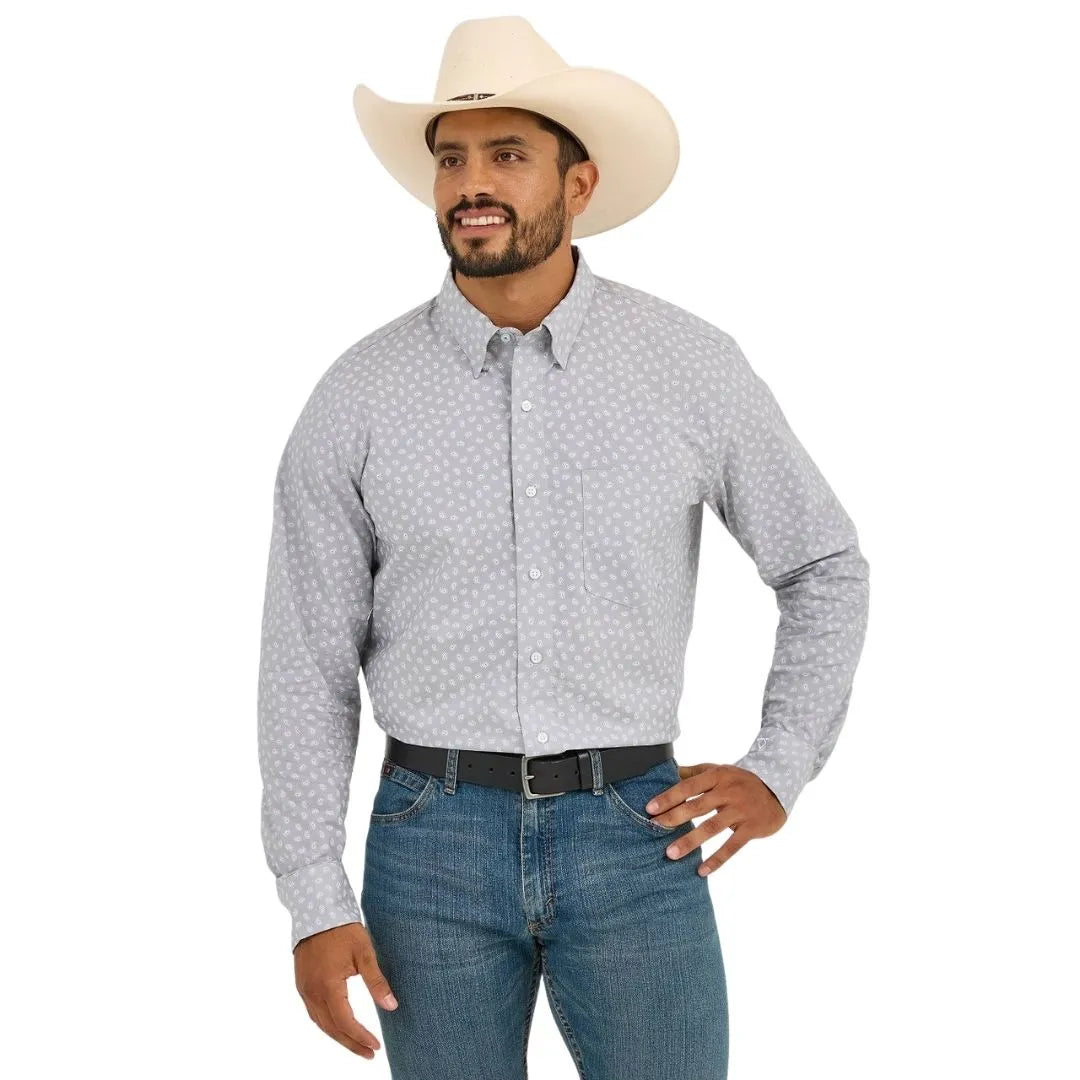Wrangler Men's Cody Johnson Long Sleeve Button Down