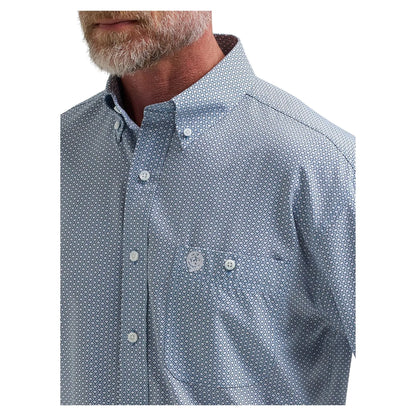 Wrangler Men's George Strait Performance Button Down Long sleeve shirt