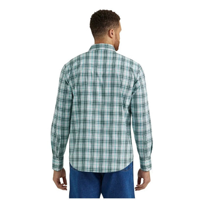 Wrangler Men's Wrinkle Resist Long Sleeve Shirt Classic Fit Turquoise
